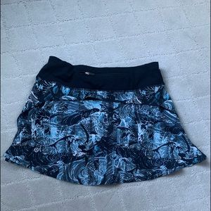 Lululemon tennis/run skirt